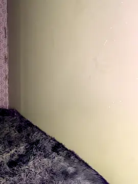 Ssusann Pink online show from September 27, 2025, 1:32 am