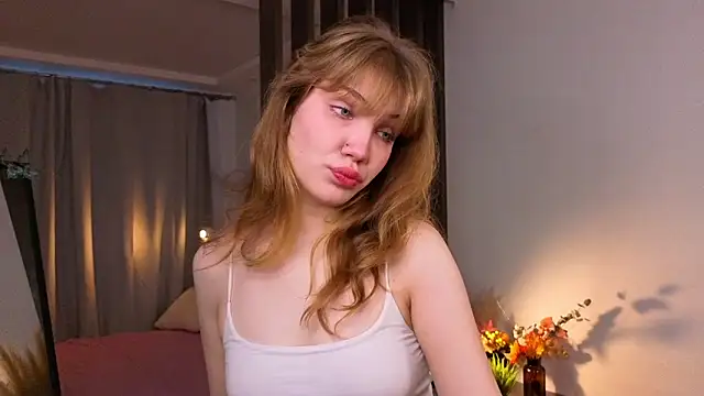 pienaple online show from November 16, 2025, 4:07 am