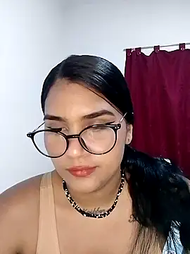 Renata Zoe online show from October 23, 2025, 1:38 am