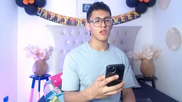 SalvadorFit online show from October 30, 2025, 8:20 pm