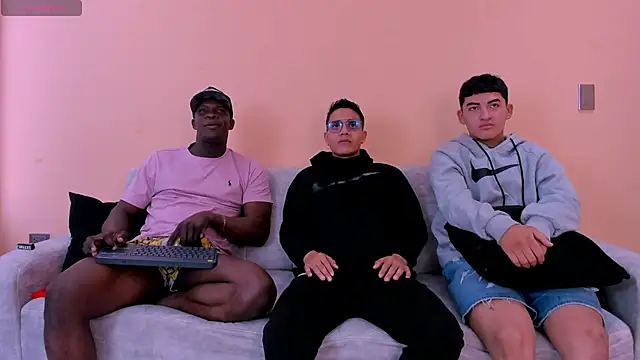 axel vega online show from November 29, 2025, 1:47 pm