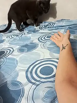 jenpaoo6- online show from October 12, 2025, 3:33 pm