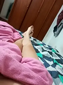 jenpaoo6- online show from November 3, 2025, 12:50 pm