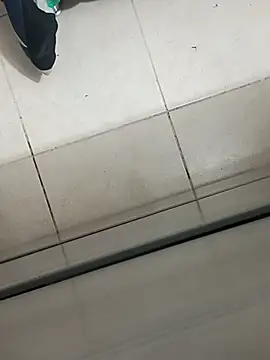 jenpaoo6- online show from November 5, 2025, 9:48 pm