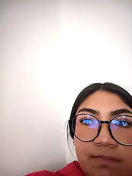 Violettabloom  online show from September 30, 2025, 7:41 pm