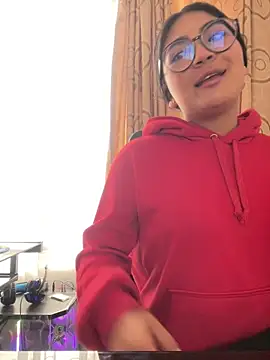 Violettabloom  online show from October 5, 2025, 12:09 am