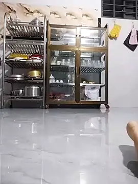 SuriBaby18 online show from October 15, 2025, 9:48 pm