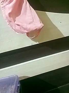 ramulove124 online show from September 27, 2025, 3:06 pm