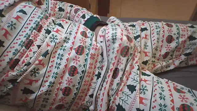 Astleitx online show from December 21, 2025, 9:11 pm