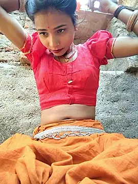 Snapshot of R_Roshni chatting on June 8, 2026, 2:56 am R Roshni online show from June 8, 2026, 2:56 am