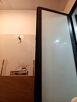 callistra online show from October 17, 2025, 10:51 am