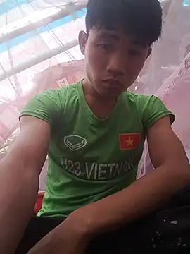 Snapshot of Nhyy_xx chatting on November 1, 2025, 7:43 am Nhyy xx online show from November 1, 2025, 7:43 am