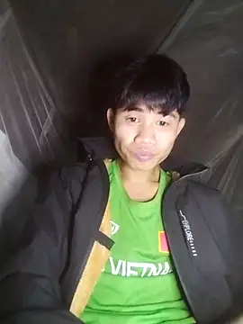 Nhyy xx online show from November 15, 2025, 12:02 pm