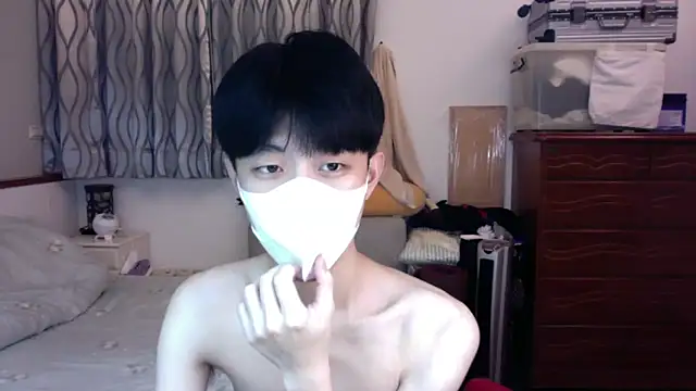 kai101010 online show from December 18, 2025, 2:34 pm