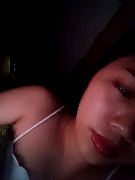 Linhchi6920 online show from September 19, 2025, 5:57 pm