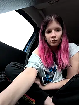 Hot SkinnyGirl online show from March 15, 2026, 3:07 pm