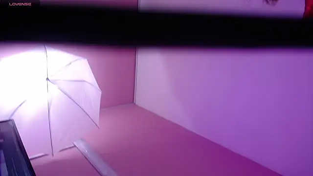 Bunny poison online show from November 10, 2025, 2:27 pm