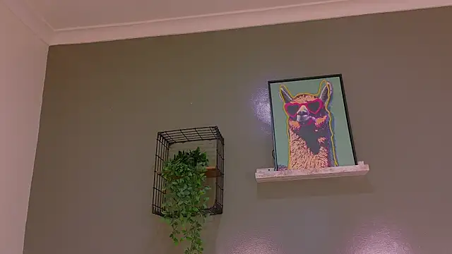 KeendraFox  online show from October 17, 2025, 10:18 am