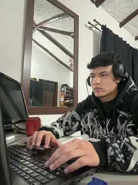 El awo  online show from April 15, 2026, 1:45 am