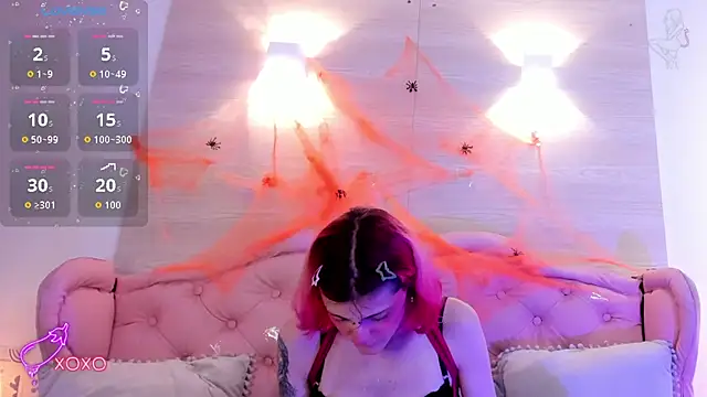 Rossiie Hunt  online show from October 10, 2025, 5:12 pm