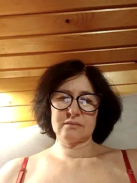 vikimoon11 online show from October 10, 2025, 5:56 pm