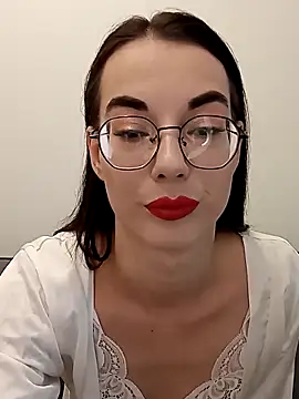 EmmaJakson online show from September 26, 2025, 2:32 pm