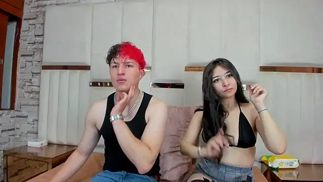 ANLLELOAndANGELA online show from October 21, 2025, 5:46 pm