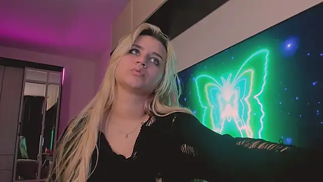 BarbaraSiren online show from September 25, 2025, 2:10 pm