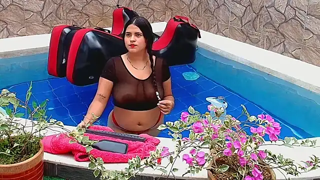 Selenegomezz online show from December 1, 2025, 7:30 pm