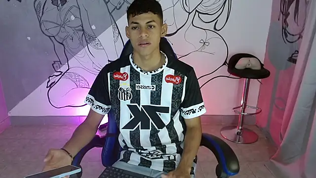 deivid bigcock1 online show from December 23, 2025, 12:08 am