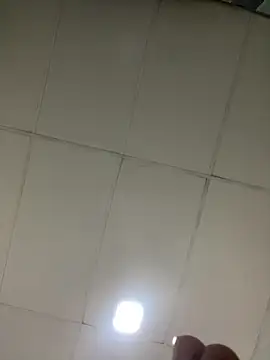 juancho0400 online show from March 23, 2026, 7:23 am