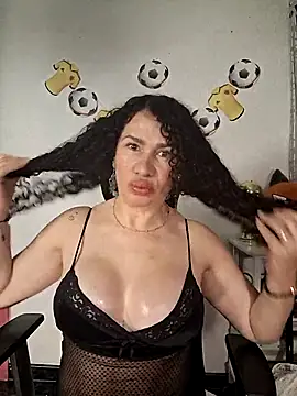 Snapshot of Lina_444 chatting on June 29, 2026, 1:23 am Lina 444 online show from June 29, 2026, 1:23 am