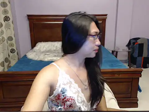 Cassandra Sweettease16 online show from September 19, 2025, 8:42 pm