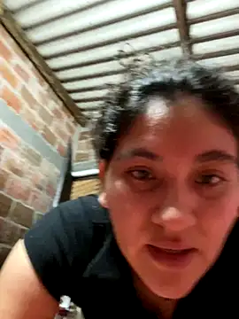 lunasexyhot18 online show from September 21, 2025, 4:30 pm