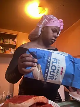 Tier baby online show from March 6, 2026, 10:17 pm