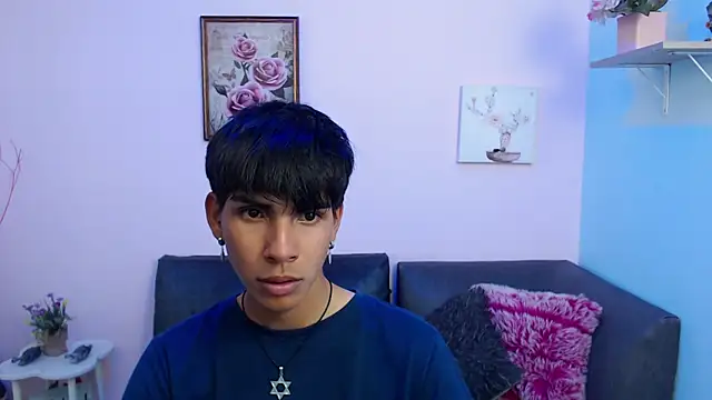 Snapshot of David_925_ chatting on September 30, 2025, 8:58 pm David 925 online show from September 30, 2025, 8:58 pm