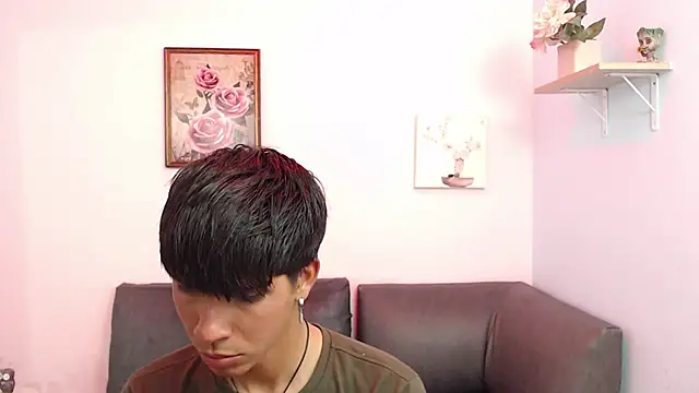 Snapshot of David_925_ chatting on October 4, 2025, 4:43 am David 925 online show from October 4, 2025, 4:43 am