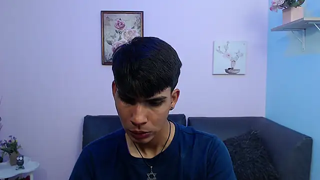 Snapshot of David_925_ chatting on October 12, 2025, 4:33 am David 925 online show from October 12, 2025, 4:33 am