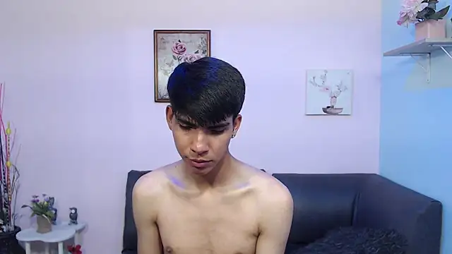 Snapshot of David_925_ chatting on October 25, 2025, 7:38 am David 925 online show from October 25, 2025, 7:38 am