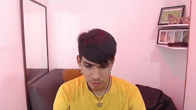 Snapshot of David_925_ chatting on November 5, 2025, 3:50 am David 925 online show from November 5, 2025, 3:50 am