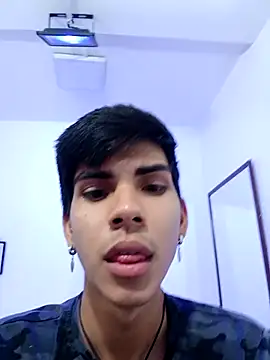 David 925  online show from November 20, 2025, 4:34 am