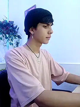 David 925  online show from December 19, 2025, 9:00 pm