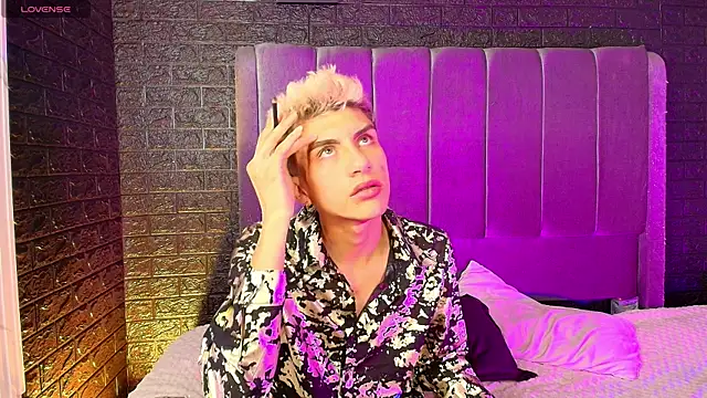 Erick Velveth online show from November 7, 2025, 9:15 pm