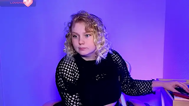 lame cat online show from September 24, 2025, 12:03 am