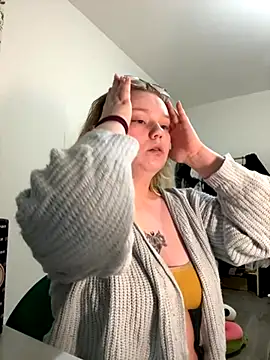 lame cat online show from October 4, 2025, 1:14 am