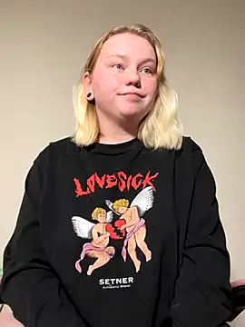 lame cat online show from October 10, 2025, 1:04 am