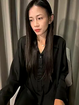 sunasianangel online show from November 4, 2025, 11:31 am