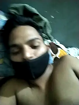 VickyMonster5 online show from September 29, 2025, 6:46 pm