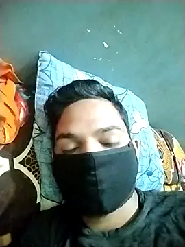 VickyMonster5 online show from October 3, 2025, 11:46 pm