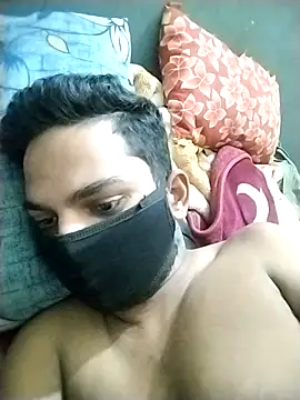 VickyMonster5 online show from October 5, 2025, 7:34 pm